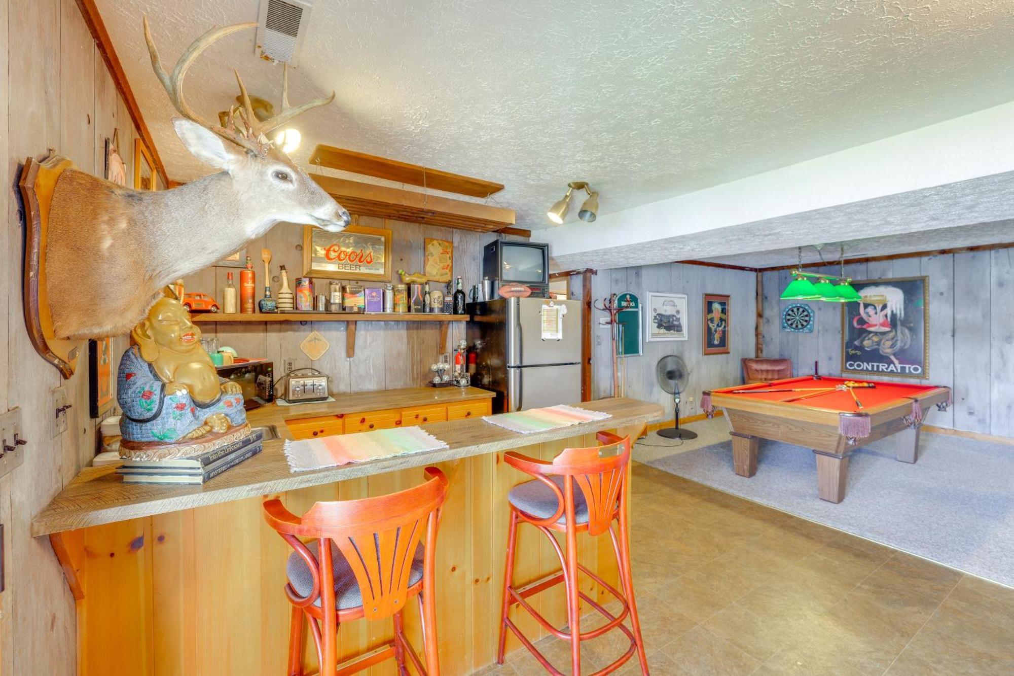 Smith Mountain Lake Retreat With Private Beach! Huddleston Екстер'єр фото