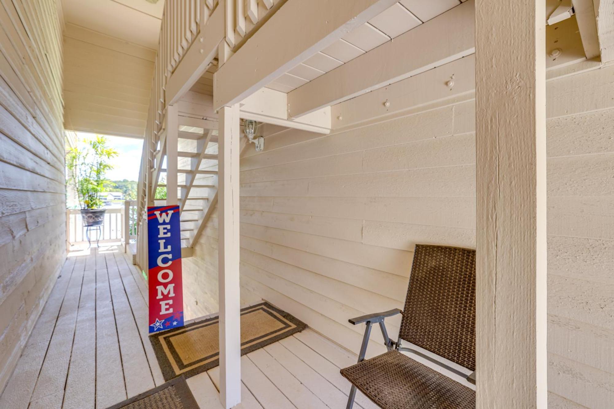 Smith Mountain Lake Retreat With Private Beach! Huddleston Екстер'єр фото